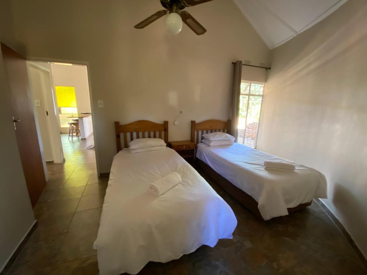 Magoebaskloof Mountain Lodge Tzaneen Bagian luar foto