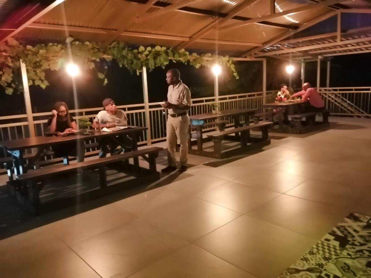 Magoebaskloof Mountain Lodge Tzaneen Bagian luar foto