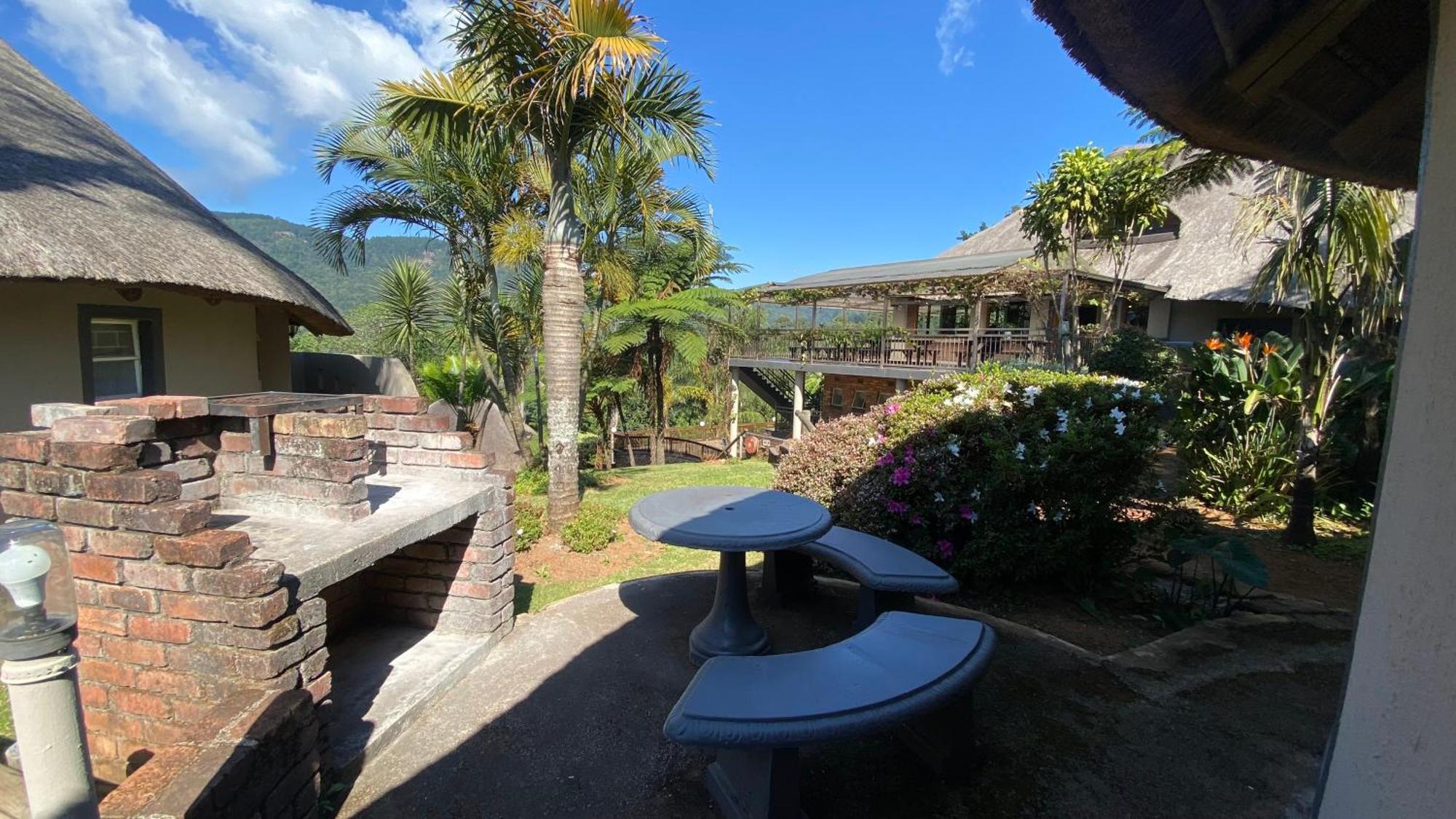 Magoebaskloof Mountain Lodge Tzaneen Bagian luar foto