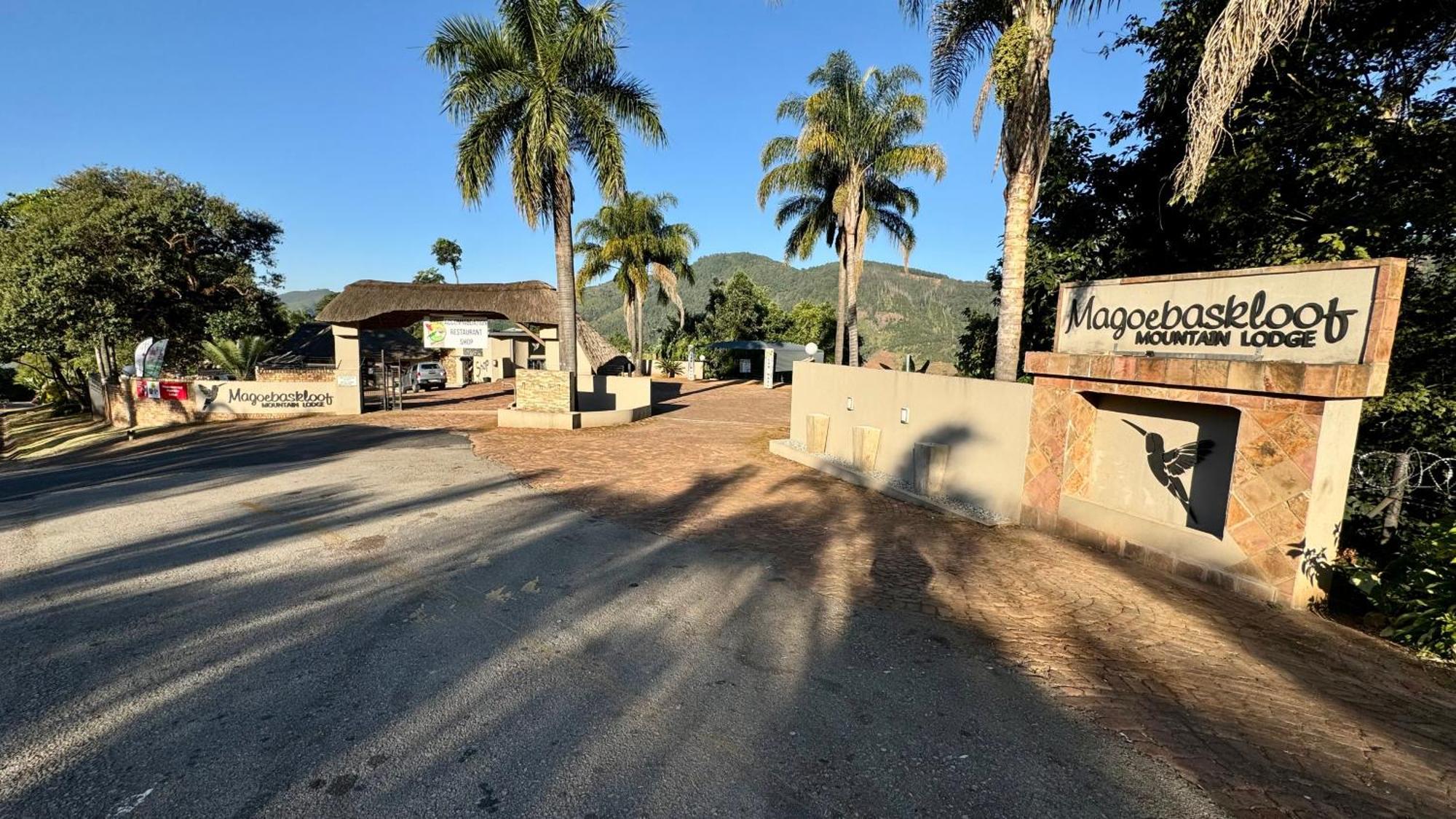 Magoebaskloof Mountain Lodge Tzaneen Bagian luar foto