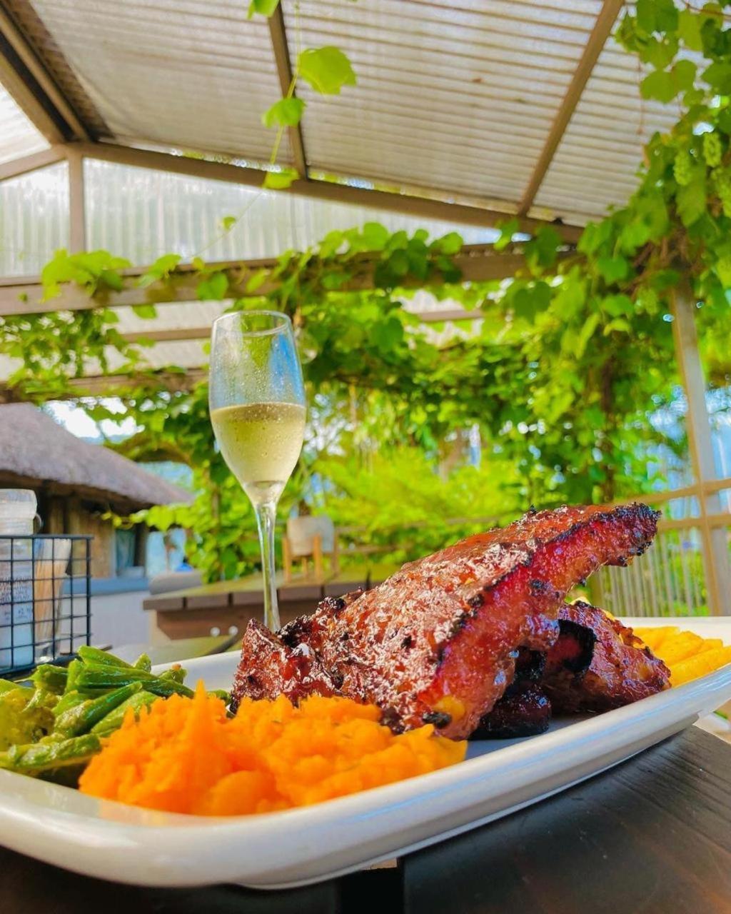 Magoebaskloof Mountain Lodge Tzaneen Bagian luar foto
