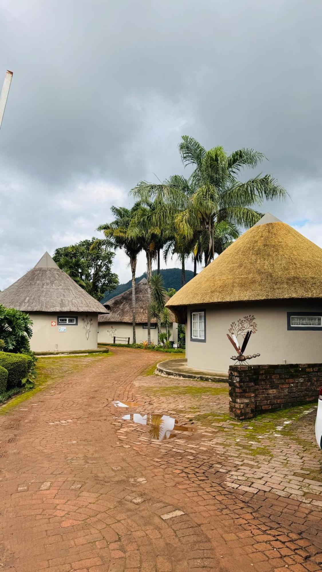 Magoebaskloof Mountain Lodge Tzaneen Bagian luar foto