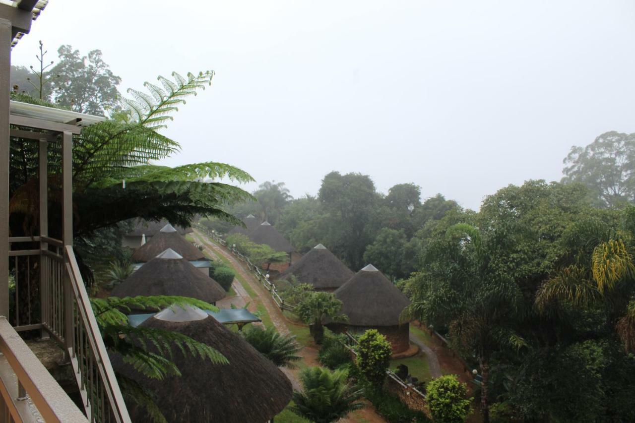 Magoebaskloof Mountain Lodge Tzaneen Bagian luar foto